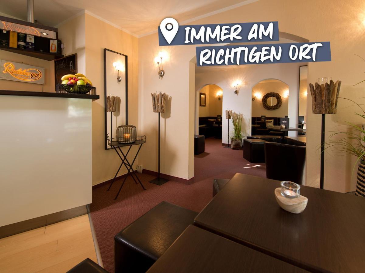 Achat Hotel Dresden Elbufer Exteriör bild