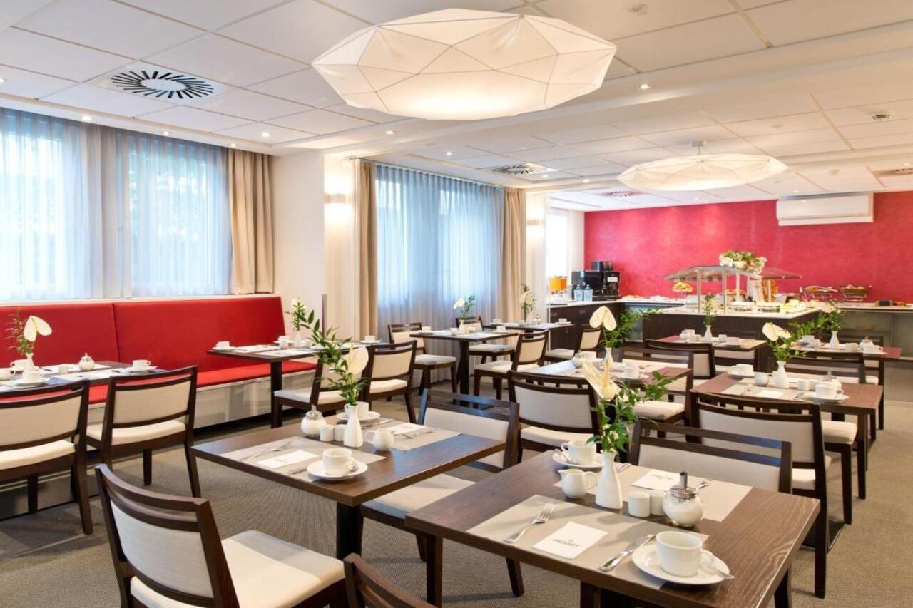 Achat Hotel Dresden Elbufer Exteriör bild