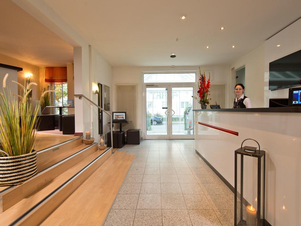 Achat Hotel Dresden Elbufer Exteriör bild